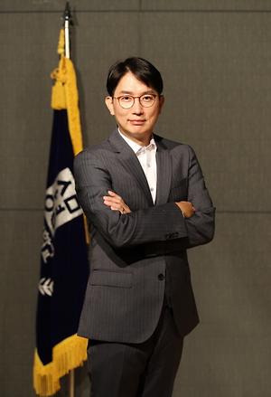 Min-Suk Kim